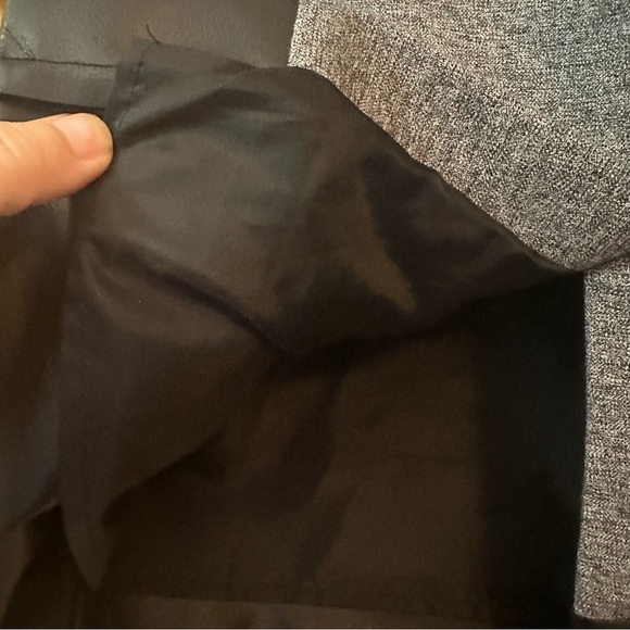 Marc New York Andrew Marc grey tweed skirt black faux leather trim size 10 - Picture 5 of 5